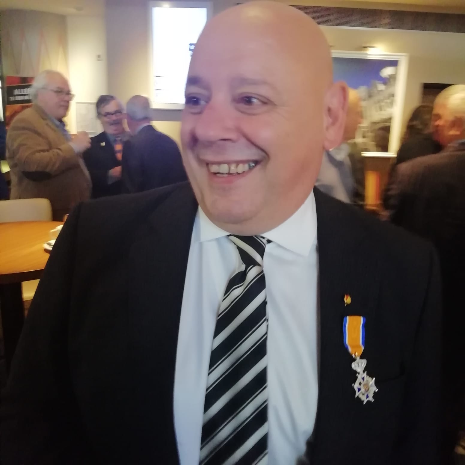 Gaby Lid in de orde van Oranje Nassau sv DOSKO