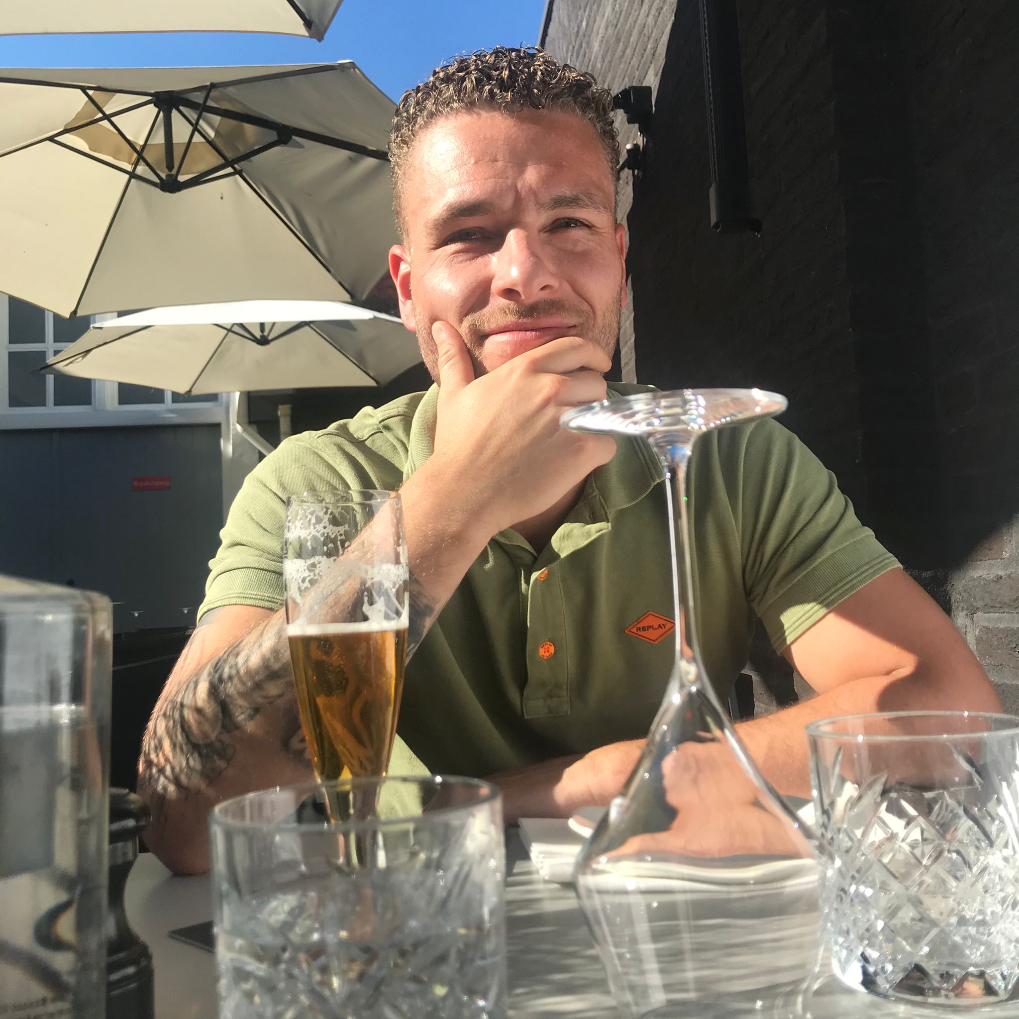 In memoriam: Glenn Knopper